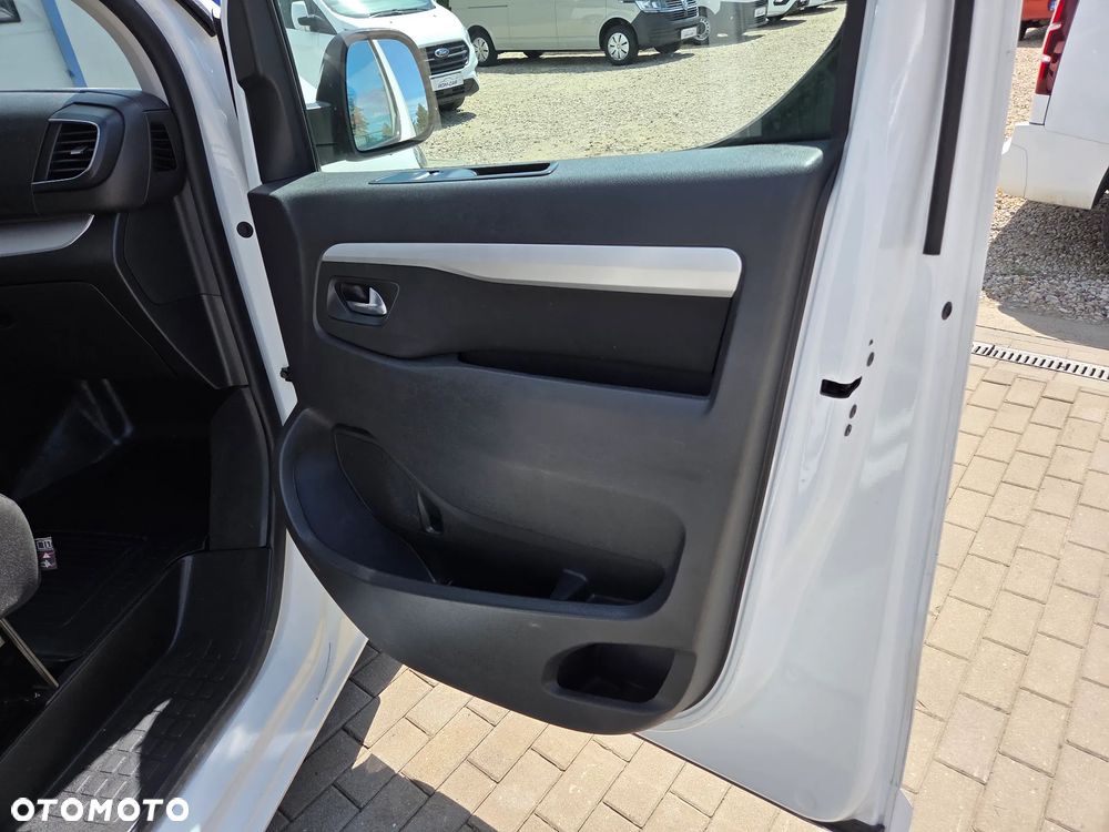 Opel Vivaro Extra Long 3,0t (bryg.) - 27