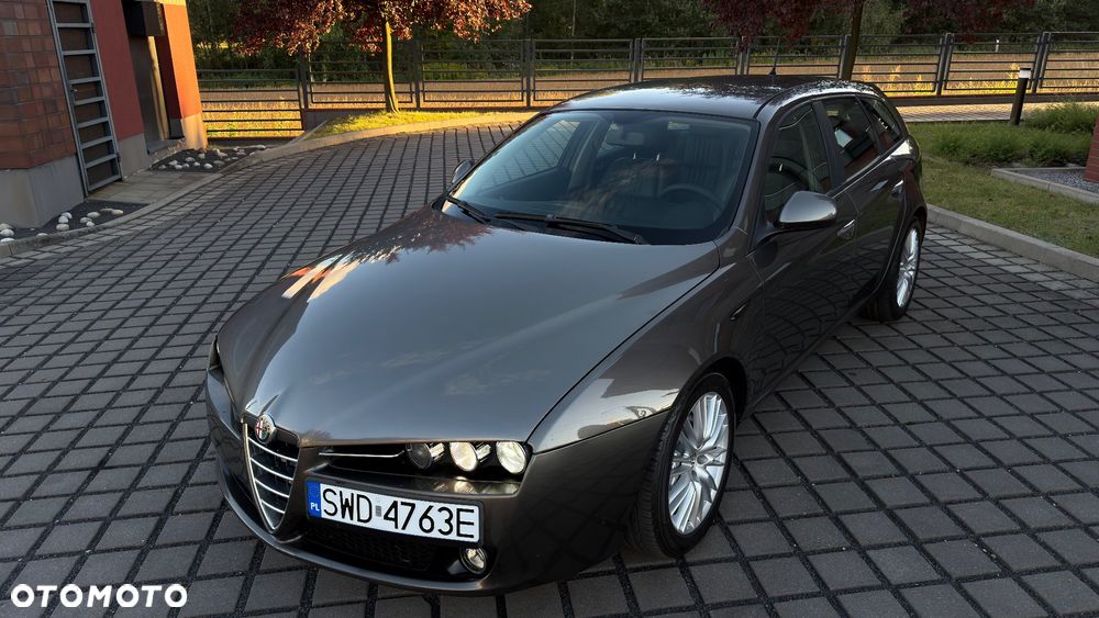 Alfa Romeo 159 1.9 JTDM 16V DPF Distinctive - 10