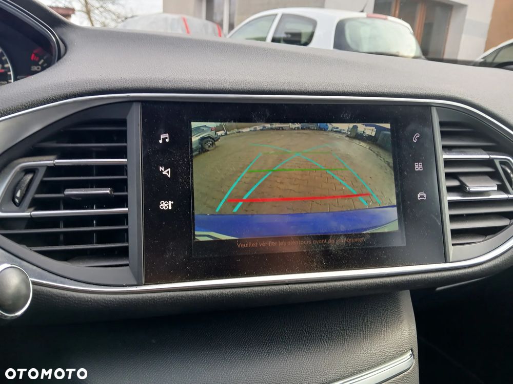 Peugeot 308 2.0 BlueHDi GT S&S EAT8 - 18