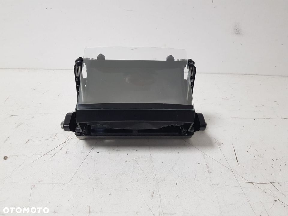 WYŚWIETLACZ PRZEZIERNY HEAD UP HEADUP AUDI Q2 81A919617