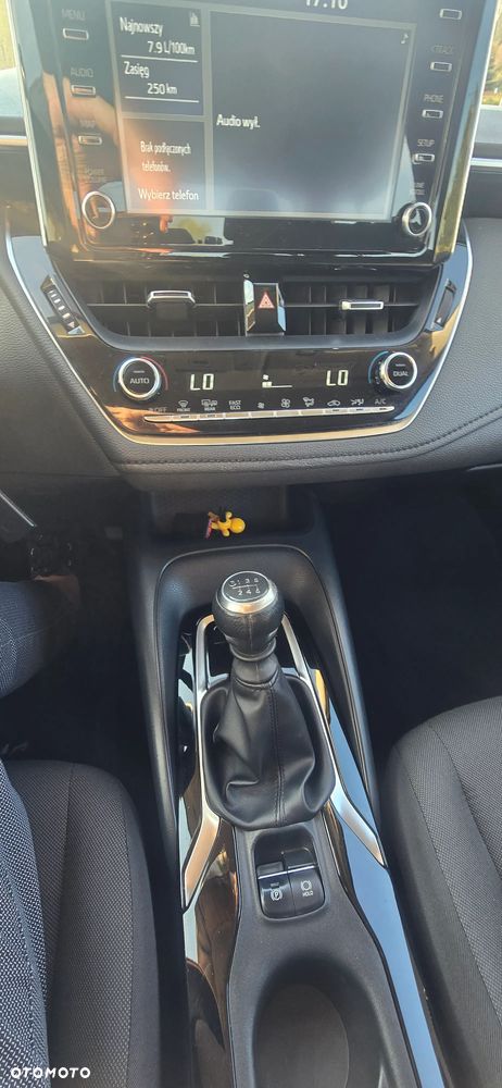 Toyota Corolla 1.6 Comfort - 8