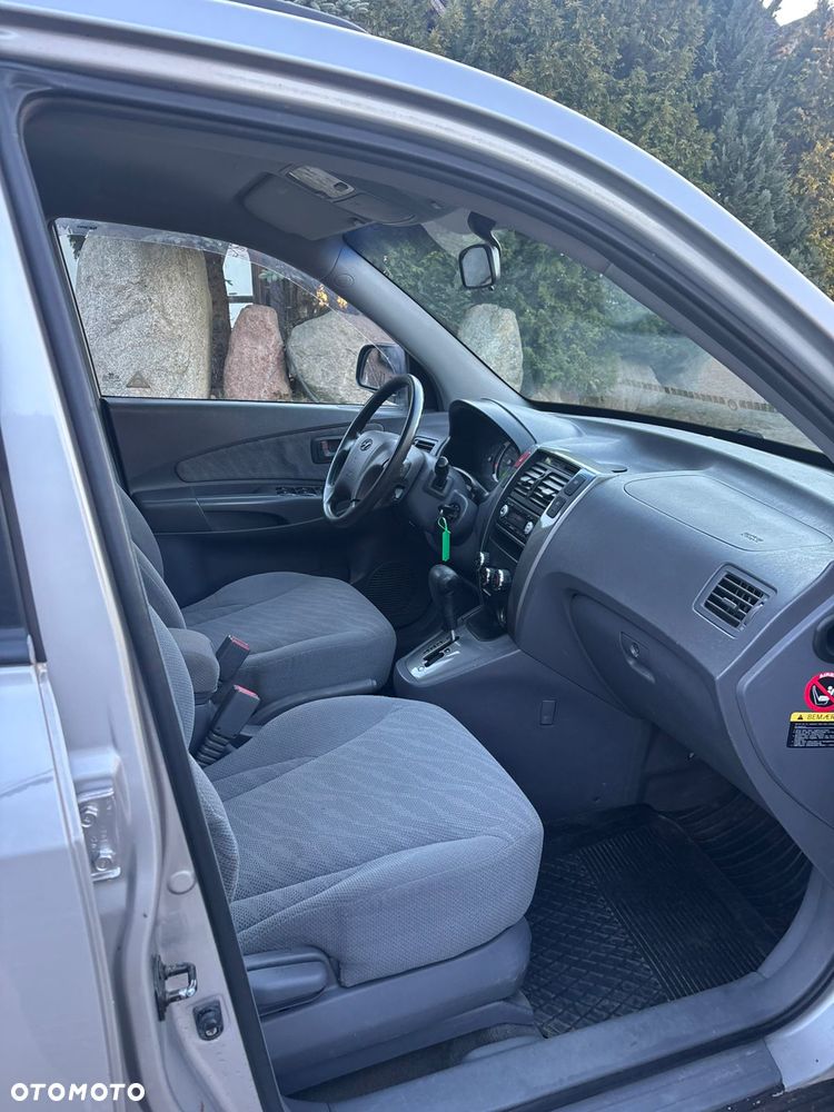 Hyundai Tucson 2.0 CRDi Premium - 12