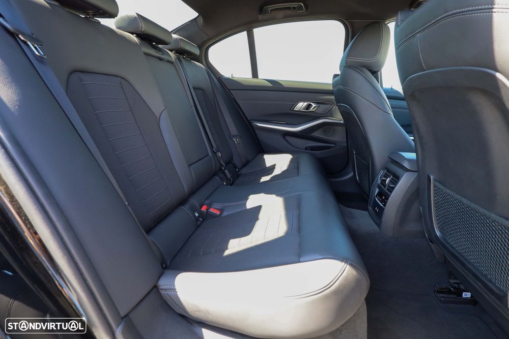 BMW 320 e Corporate Edition Auto - 14