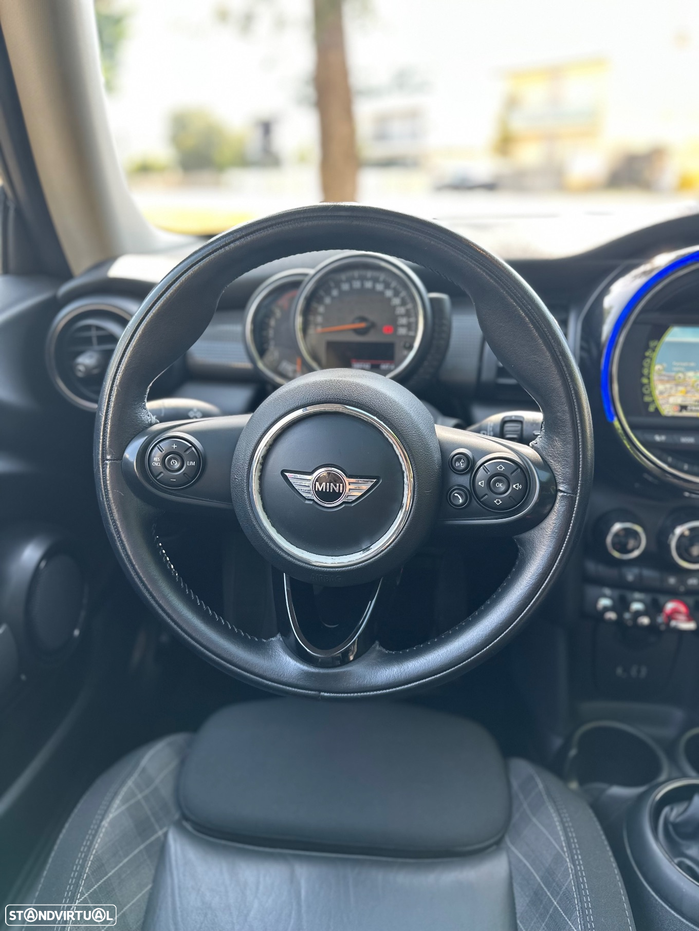 MINI 3 Portas Cooper D Metropolitan - 12