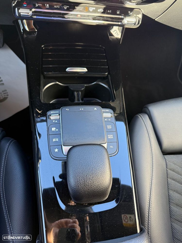 Mercedes-Benz A 250 e Style Plus - 17