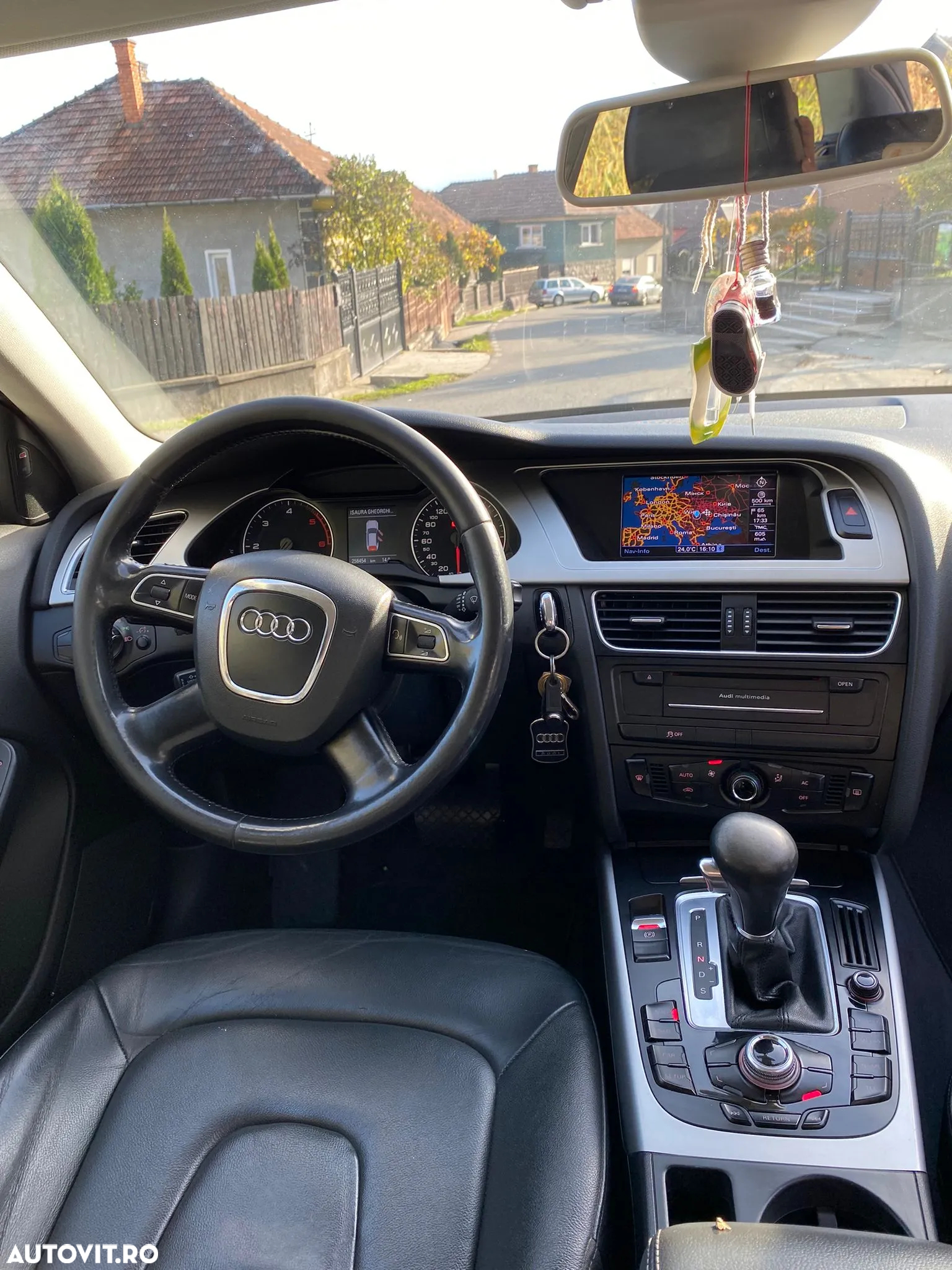 Audi A4 2.0 TDI Multitronic Avant - 6