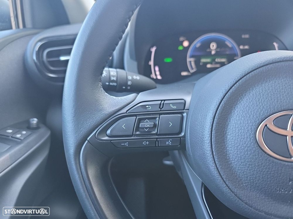 Toyota Yaris - 4