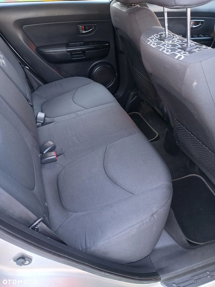 Kia Soul 1.6 CRDI L - 11