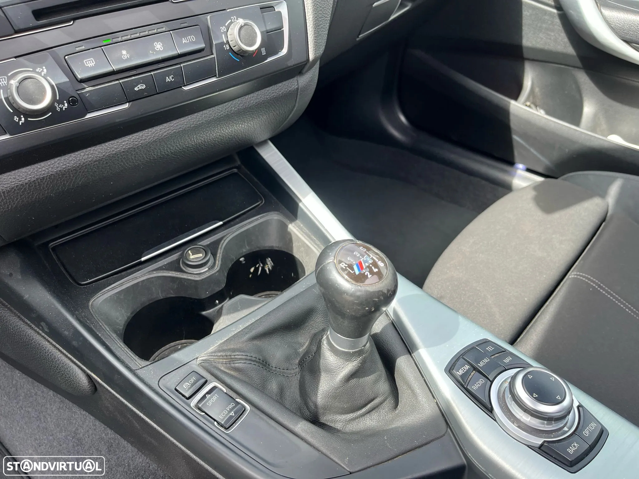 BMW 218 d Coupe Pack M - 32
