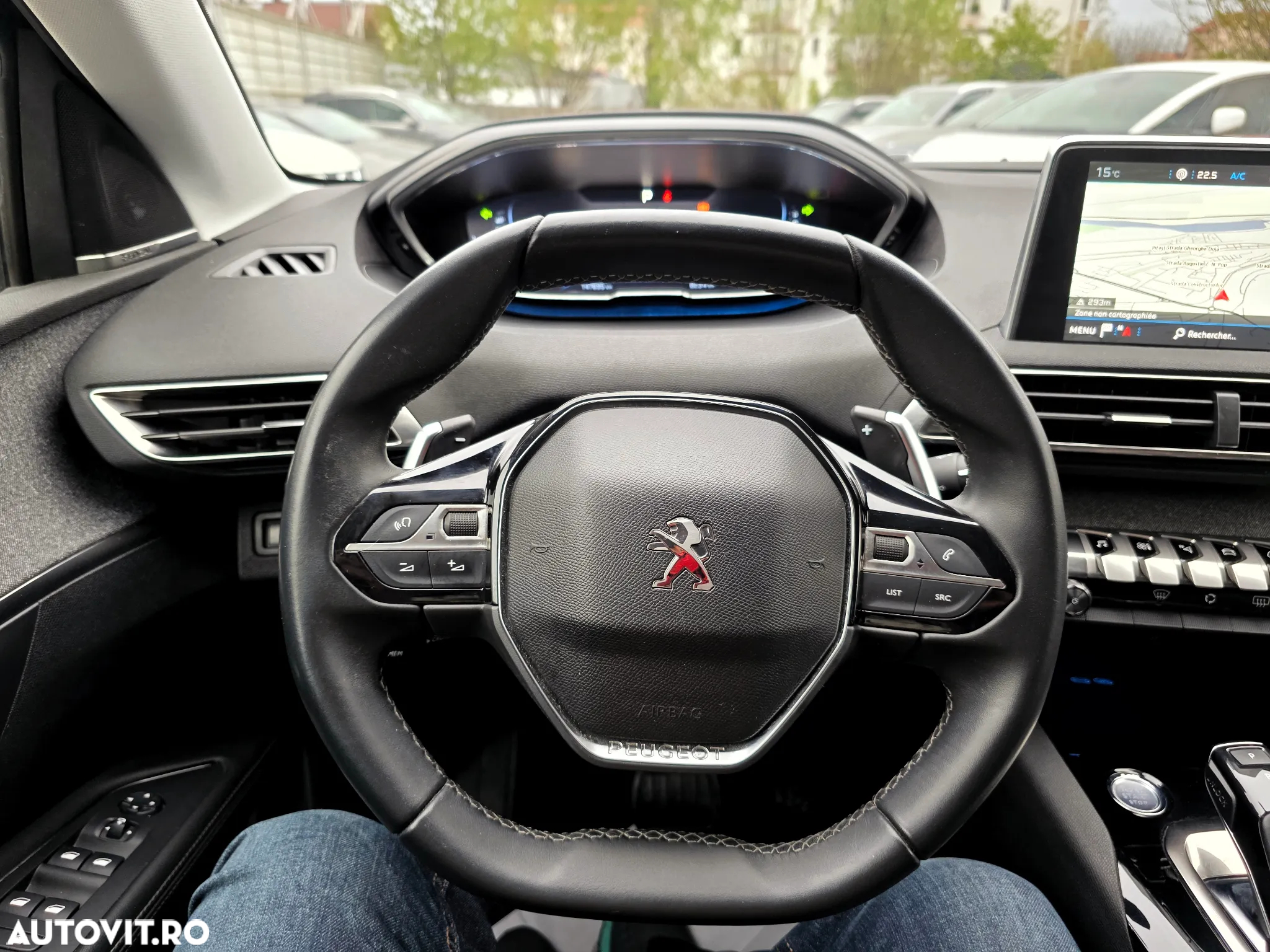 Peugeot 5008 2.0L BlueHDI EAT8 S&S GT Pack - 31