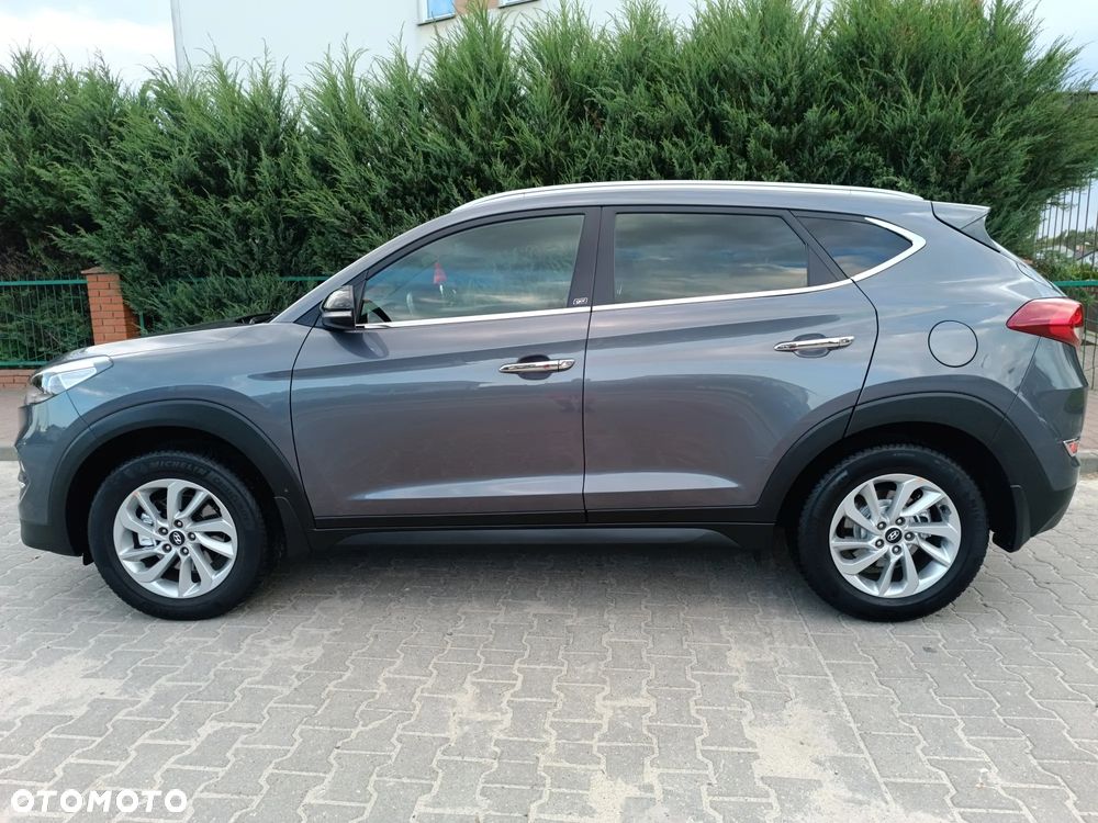 Hyundai Tucson 1.6 GDI BlueDrive Style 2WD - 19