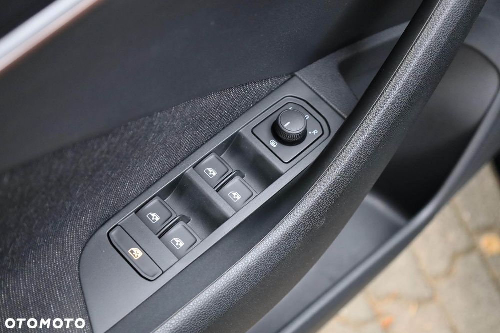 Skoda Scala 1.0 TSI Ambition - 33