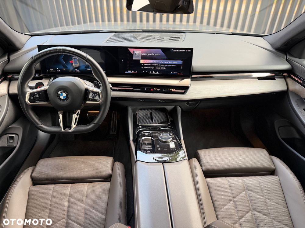 BMW Seria 5 520d mHEV M Sport - 16