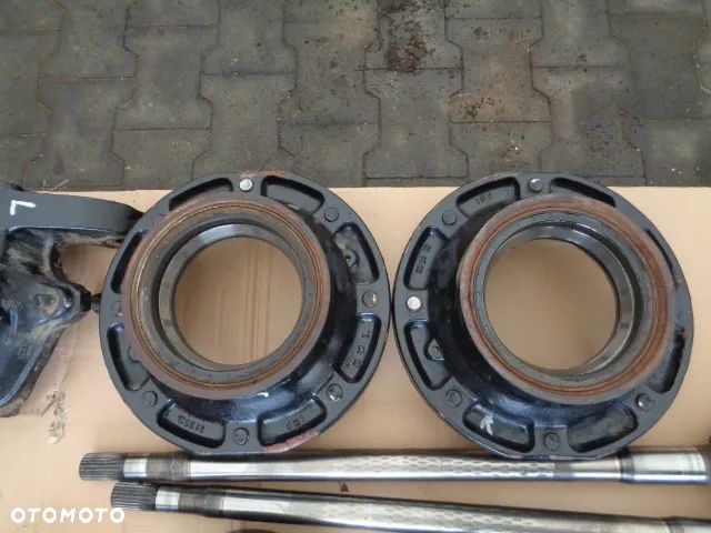 Most Carraro 20.19 piasta Case MX100C