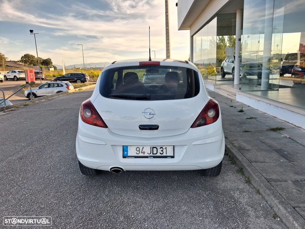 Opel Corsa 1.2 Black Edition - 6