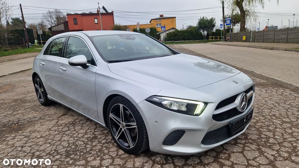 Mercedes-Benz Klasa A 180 d 7G-DCT AMG Line - 2