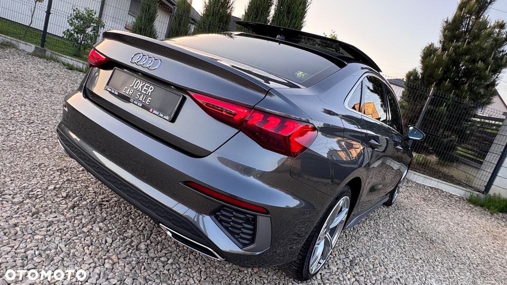 Audi A3 Limousine 35 TFSI S tronic S line - 4