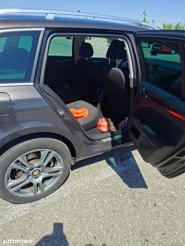 Skoda Superb 2.0 TDI DSG Comfort - 6