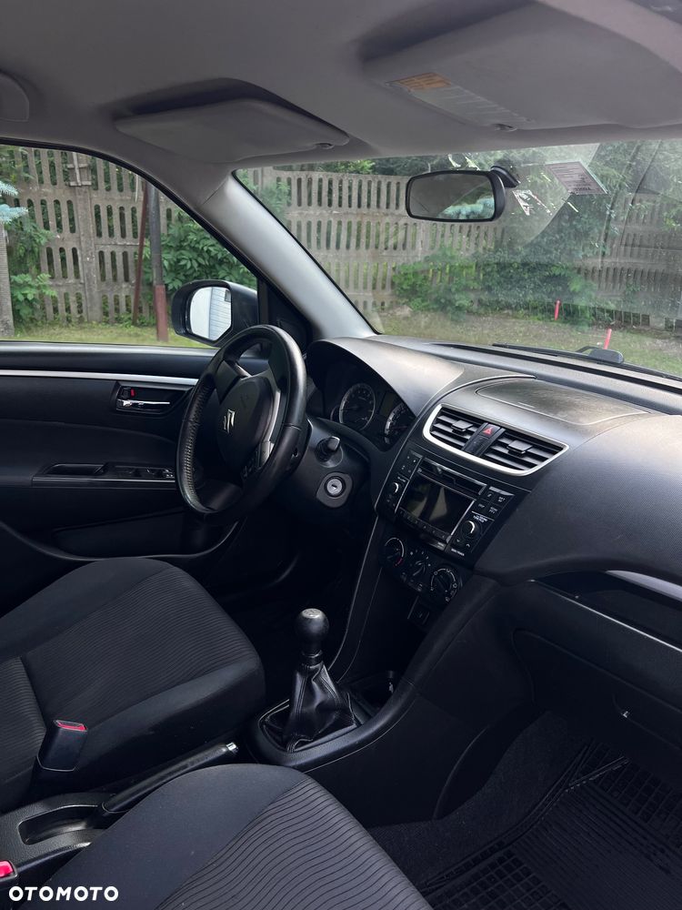 Suzuki Swift 1.2 4x4 Club - 8