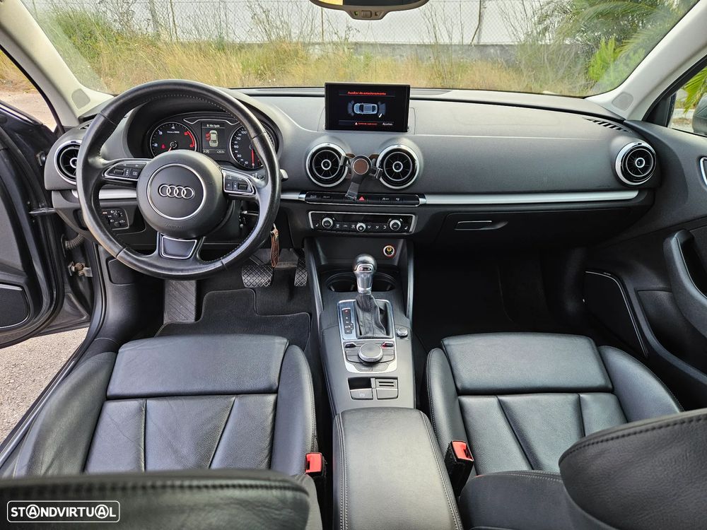 Audi A3 Limousine 1.6 TDI Limousine(clean diesel) S tronic S line Sport Pack - 12