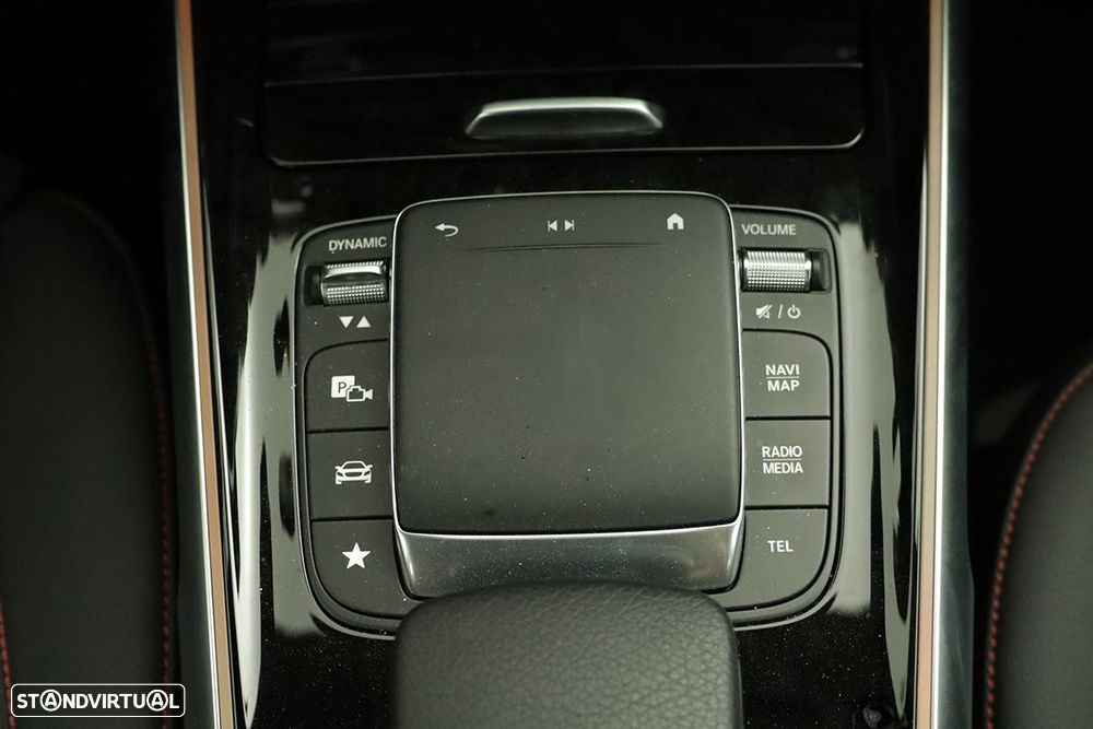 Mercedes-Benz EQB 300 4Matic AMG Line - 15