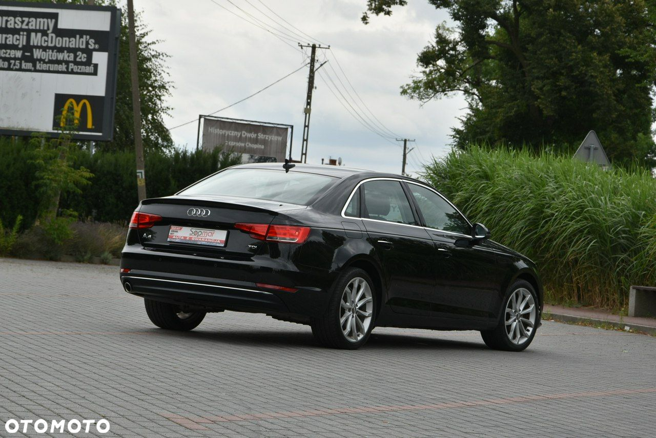 Audi A4 2.0 TDI Design S tronic - 25