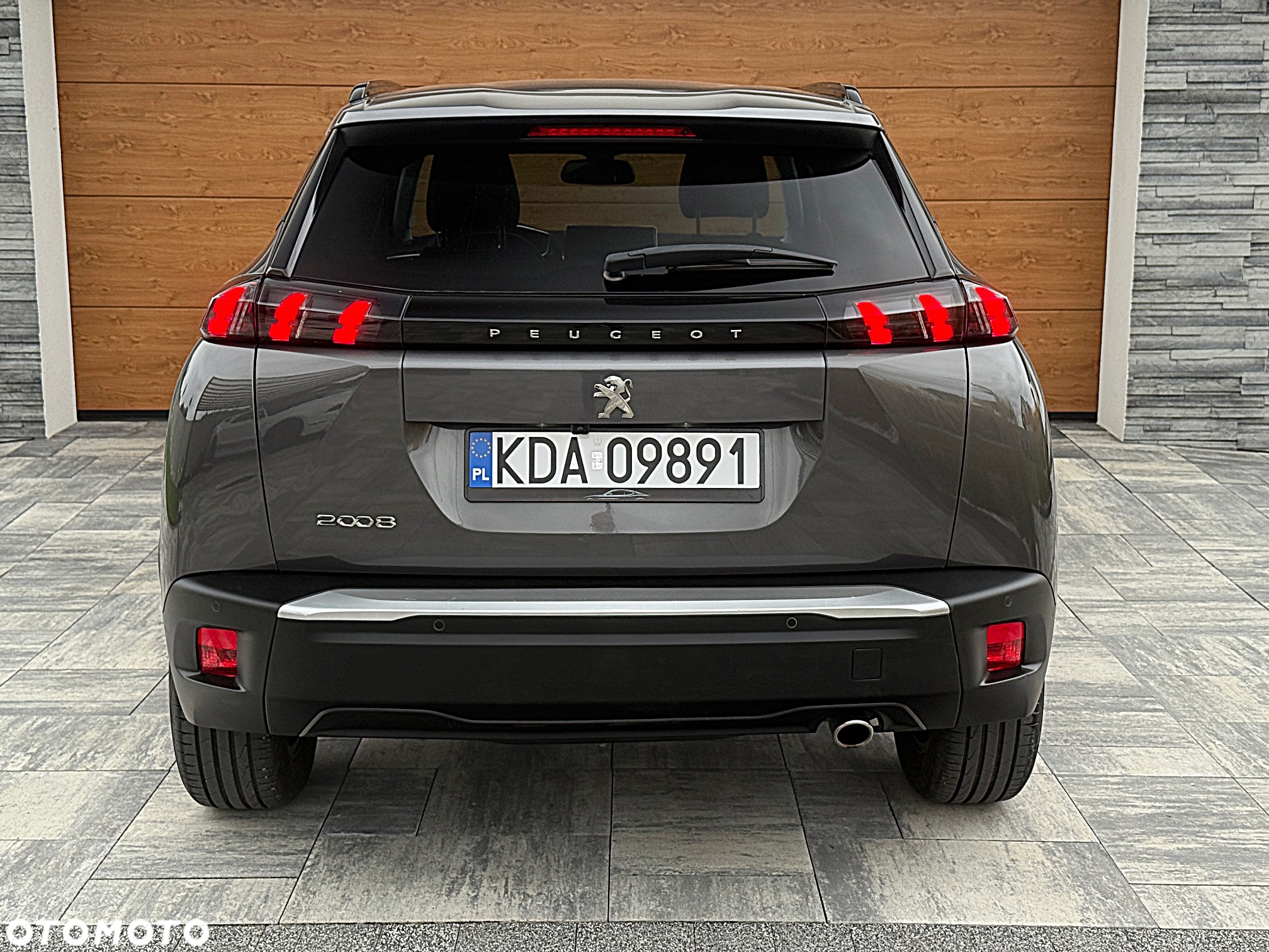 Peugeot 2008 1.5 BlueHDi Allure Pack S&S EAT8 - 33