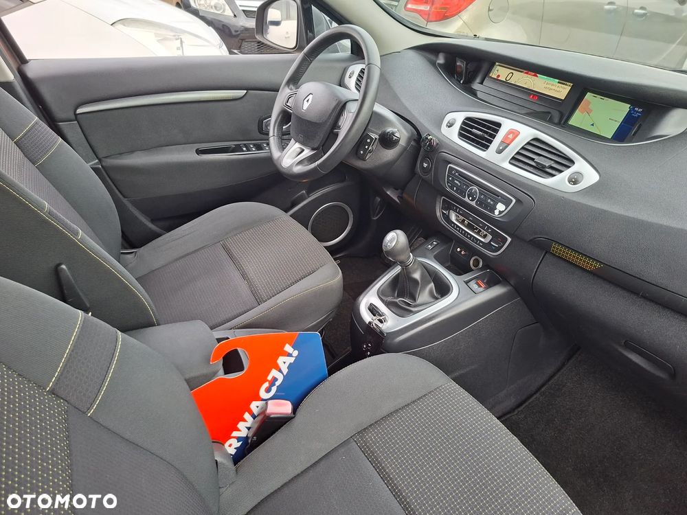 Renault Scenic 1.6 16V 110 Authentique - 19