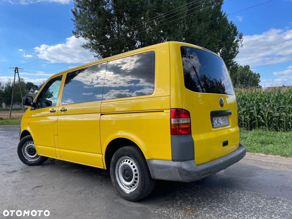 Volkswagen Transporter T5 2.5 TDI 131 KM Manual 6 Biegów 2X drzwi boczne przesuwne 2005 ROK - 4