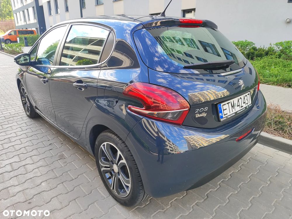Peugeot 208 - 2