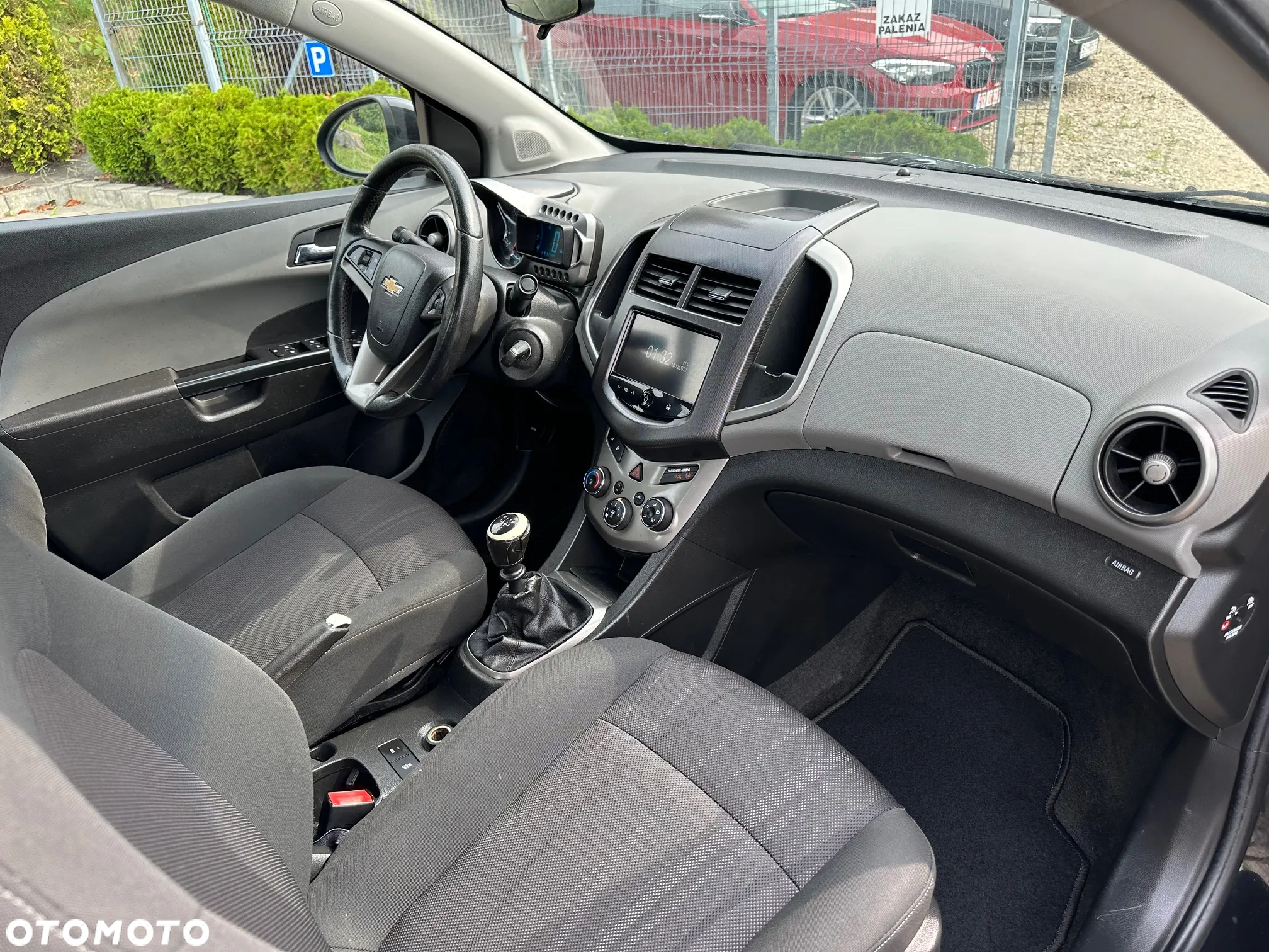 Chevrolet Aveo 1.6 LTZ - 13