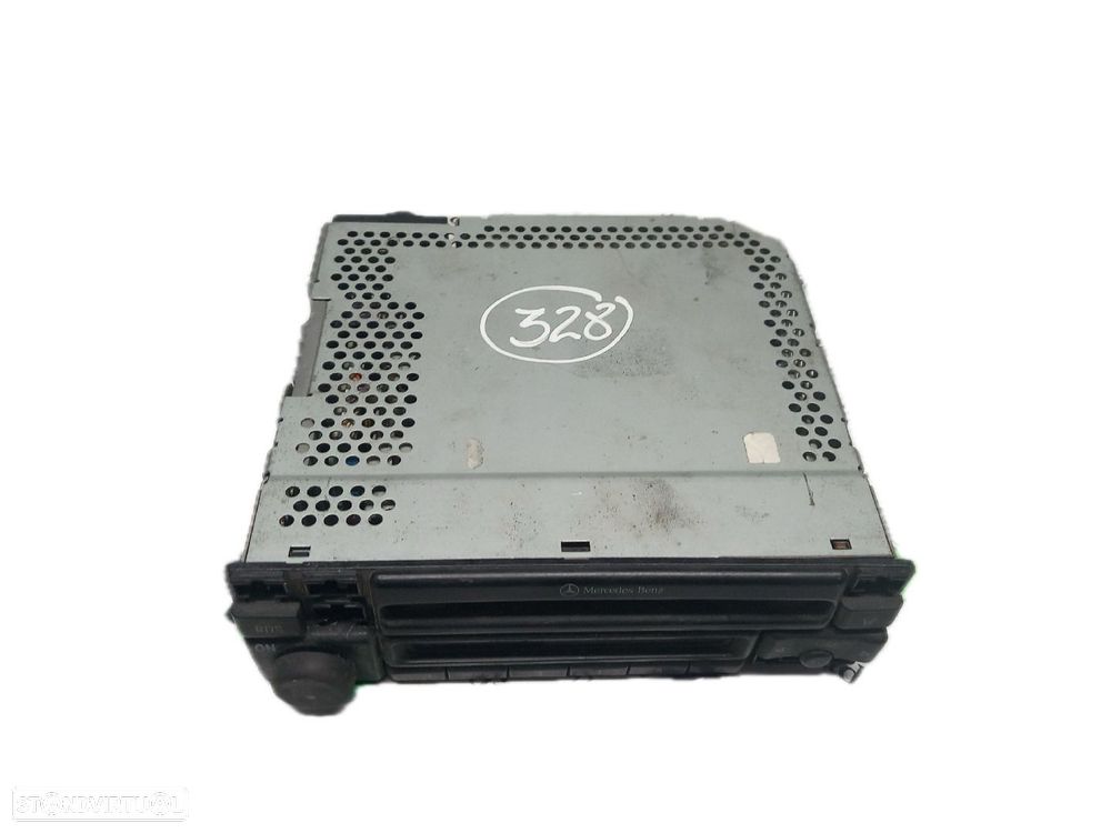 Rádio Mercedes-Benz E-Class (W124) - 3