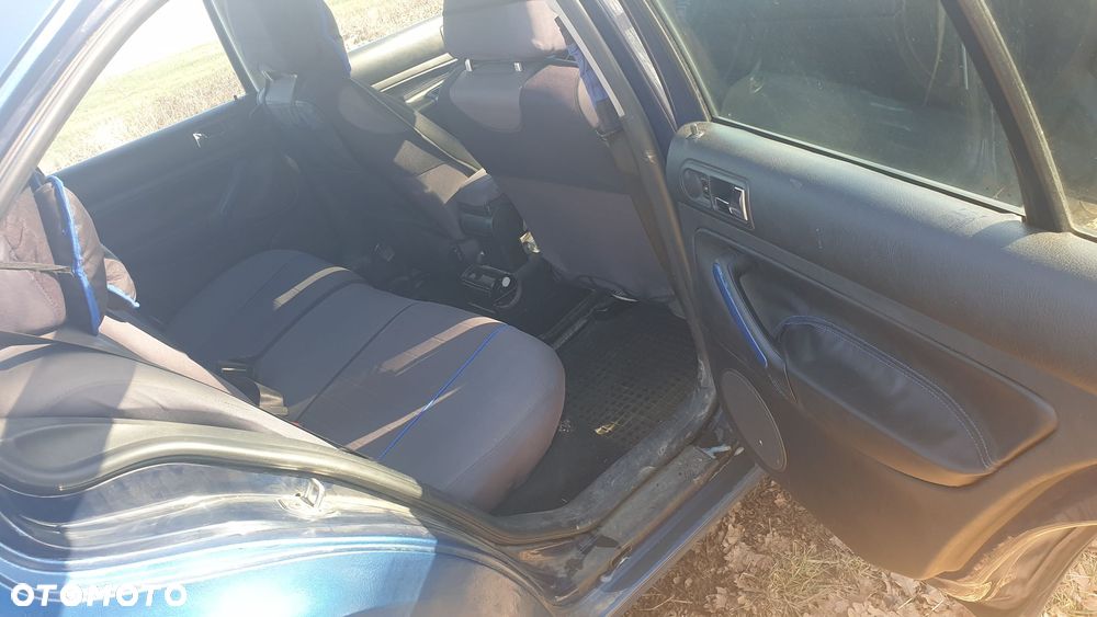 Volkswagen Bora 1.9 TDI - 11