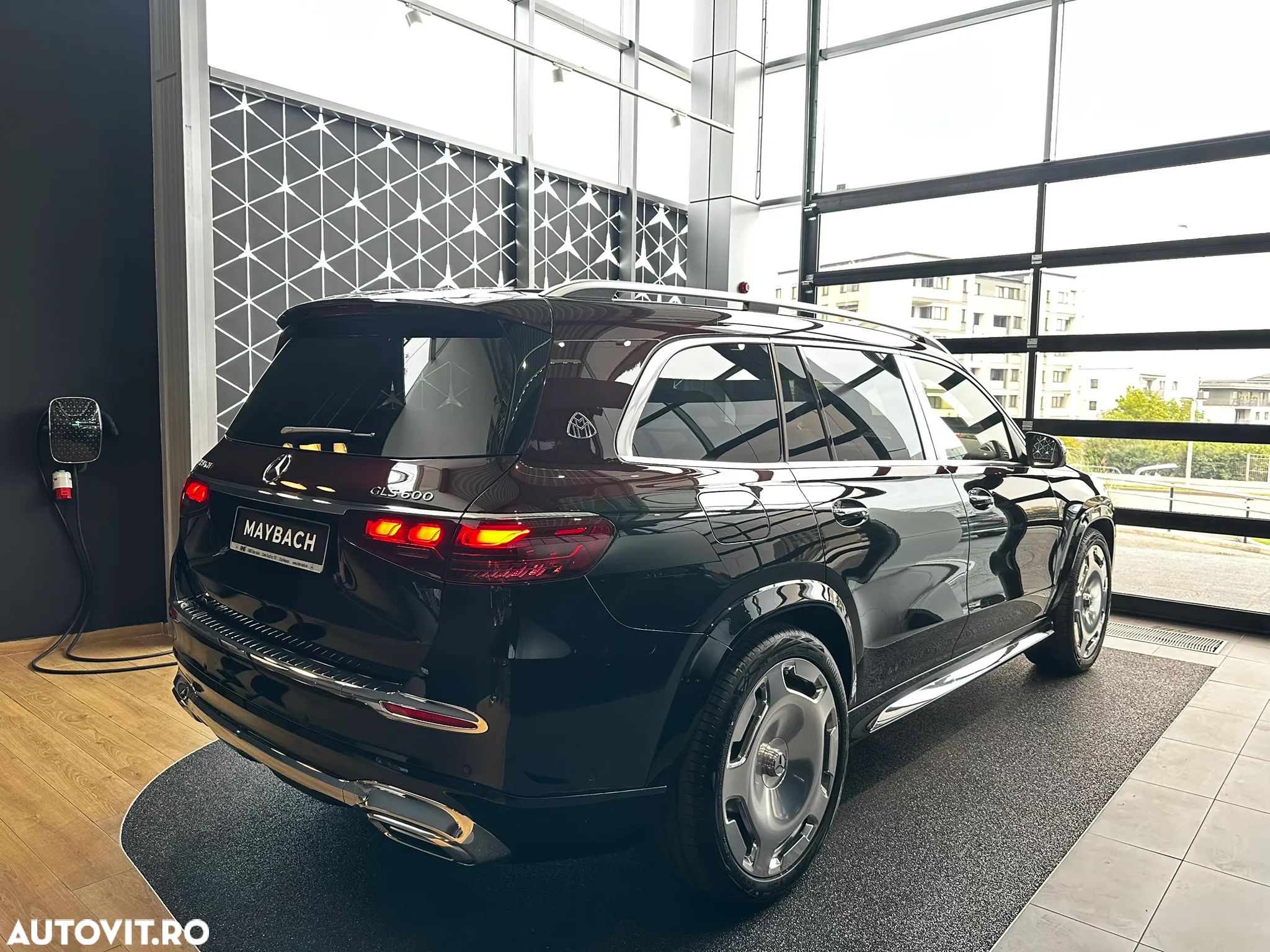 Mercedes-Benz GLS Maybach Mercedes-Maybach 600 MHEV 4MATIC - 4