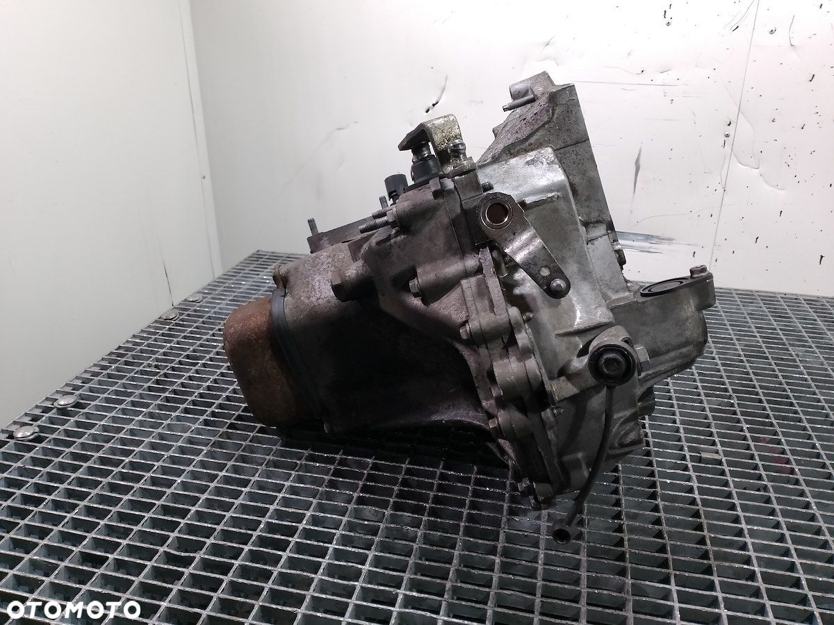 SKRZYNIA BIEGÓW MANUALNA PEUGEOT 206 PLUS 1.4  HDI 20CQ98 - 2