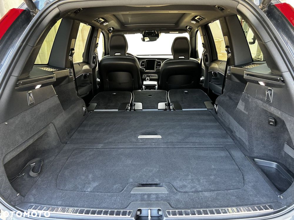 Volvo XC 90 - 18