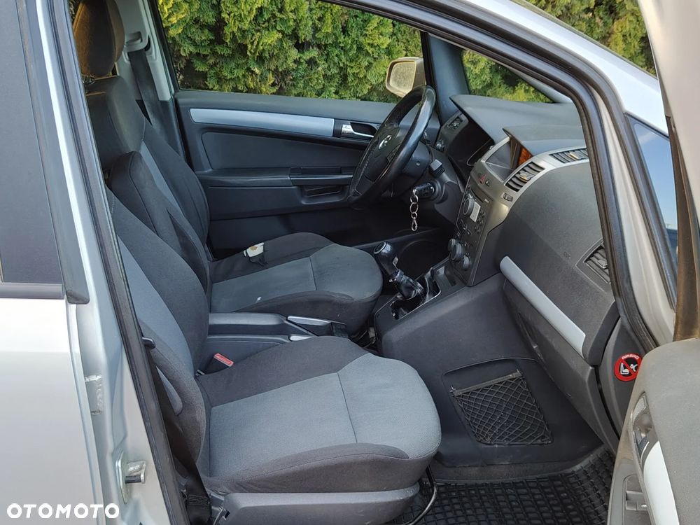 Opel Zafira 1.9 CDTI Elegance - 10
