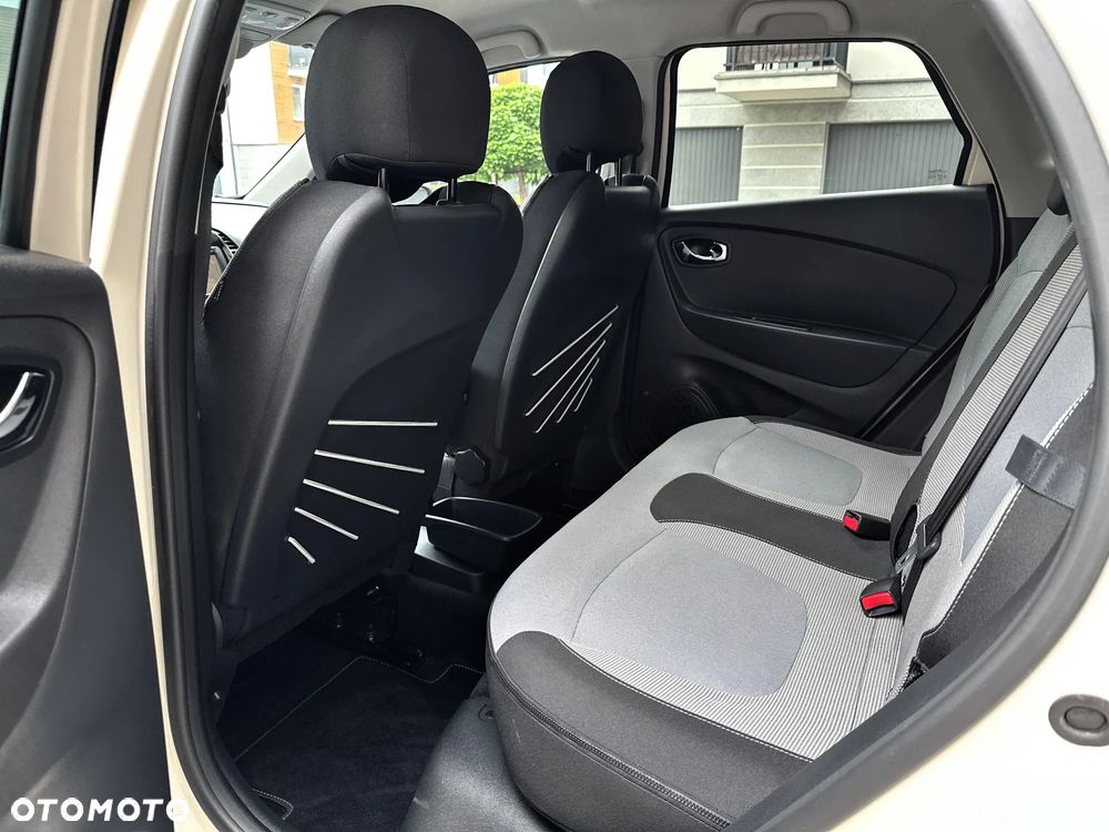 Renault Captur 1.2 Energy TCe Limited EDC - 12