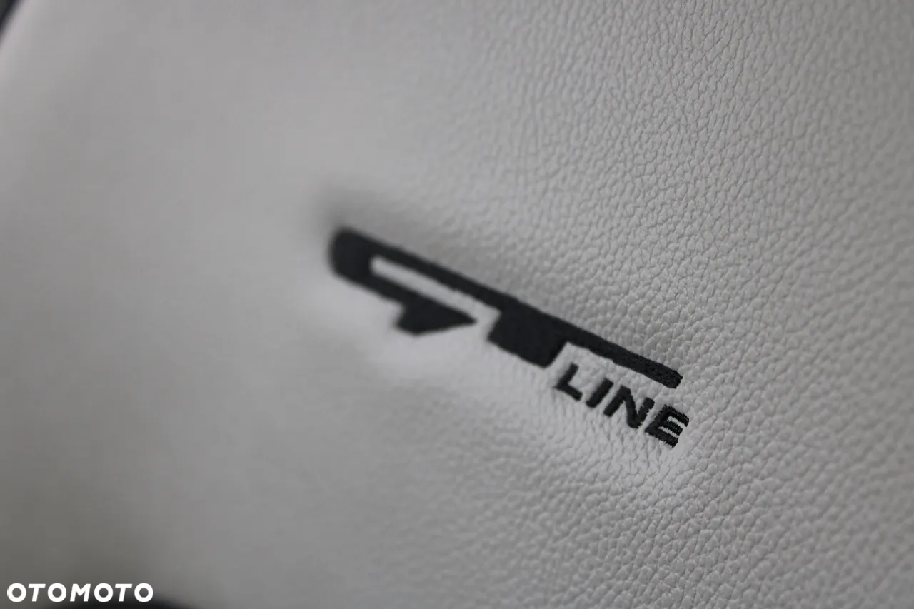 Kia ProCeed 1.4 T-GDI GT Line DCT - 24