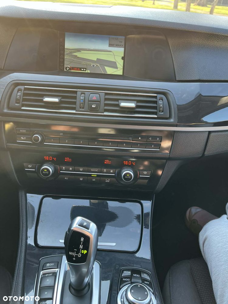 BMW Seria 5 ver-520d - 9