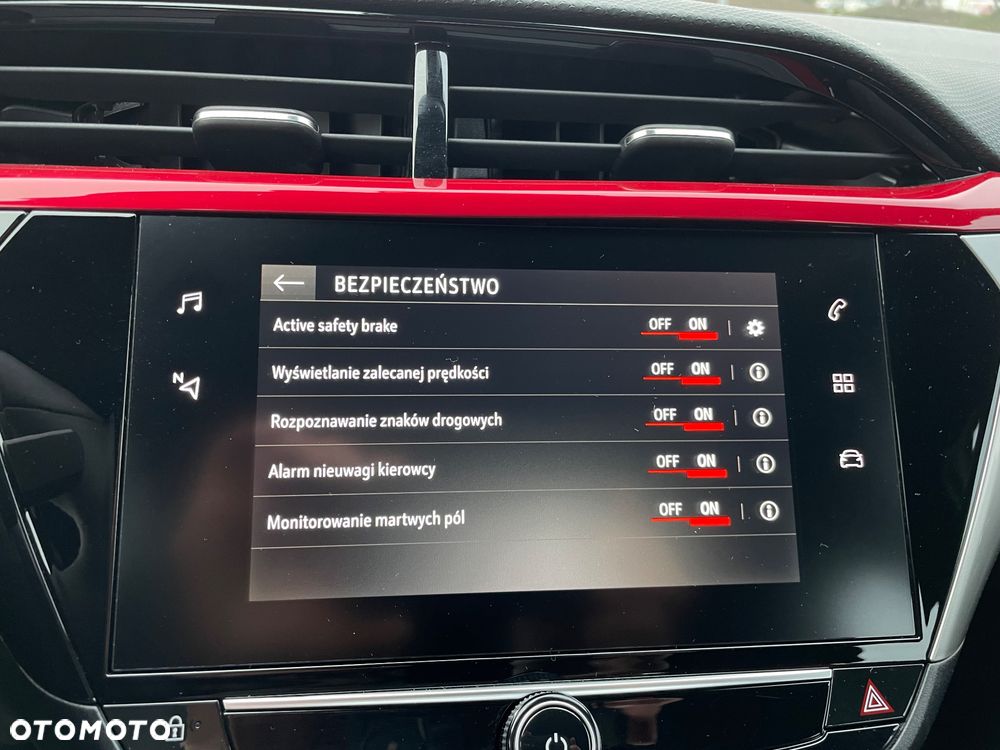 Opel Corsa 1.2 Direct Injection Turbo Start/Stop GS Line - 24