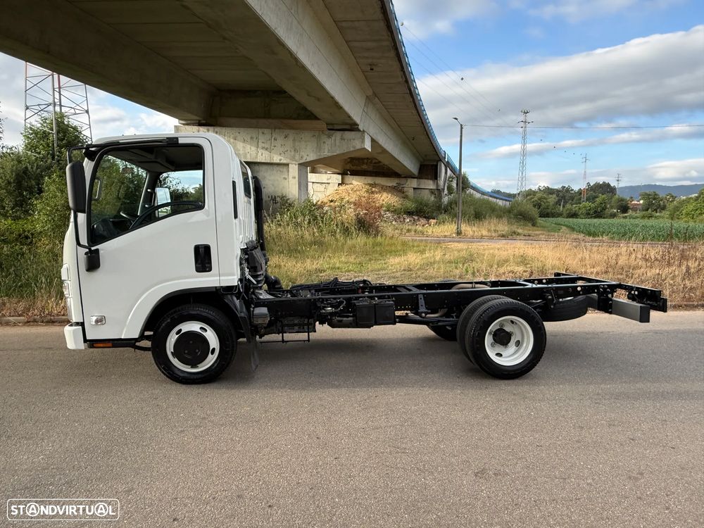 Isuzu NLR 3.0 35.150 AC ABS - 6