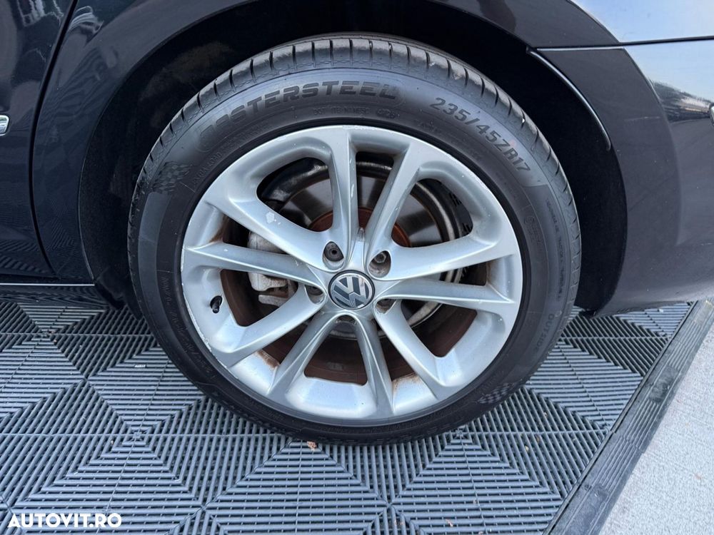 Volkswagen Passat CC - 13