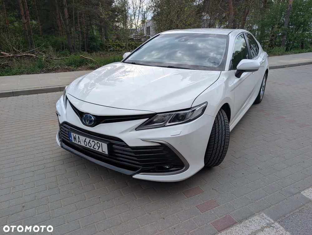 Toyota Camry 2.5 Hybrid Comfort CVT - 1