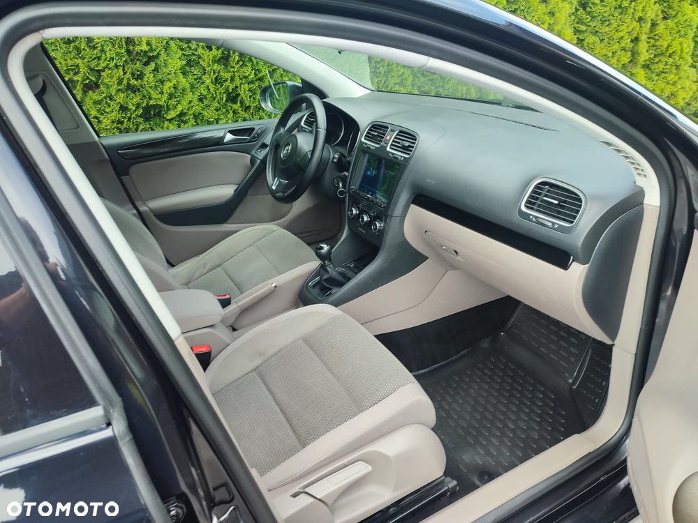 Volkswagen Golf 1.6 Team - 5