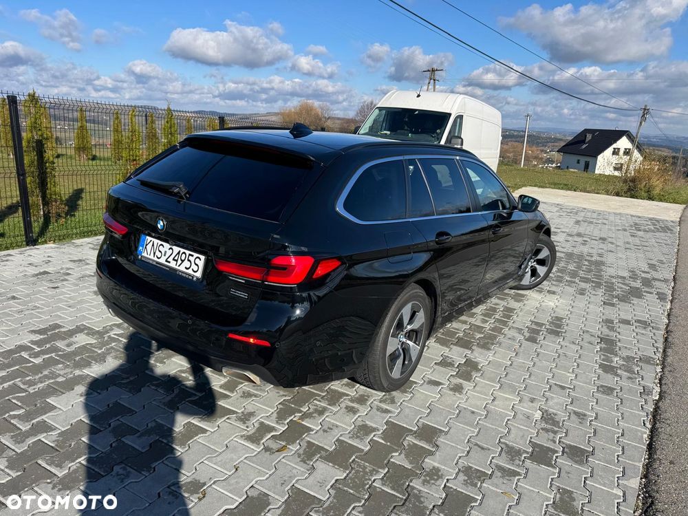BMW Seria 5 520d Sport Line sport - 5
