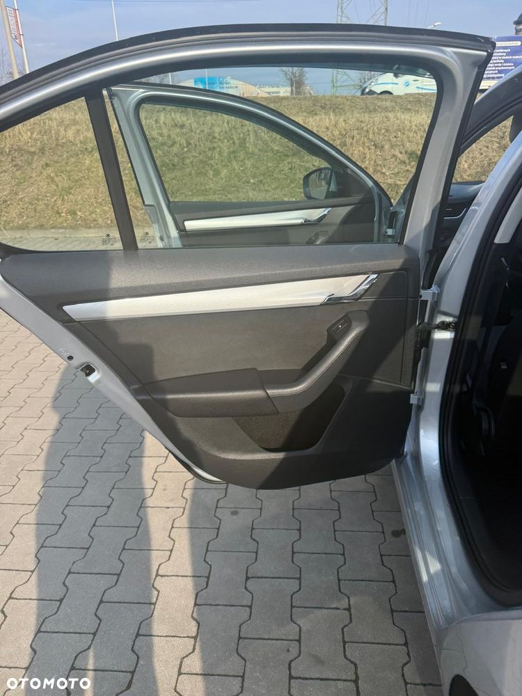 Skoda Octavia 2.0 TDI Drive - 18
