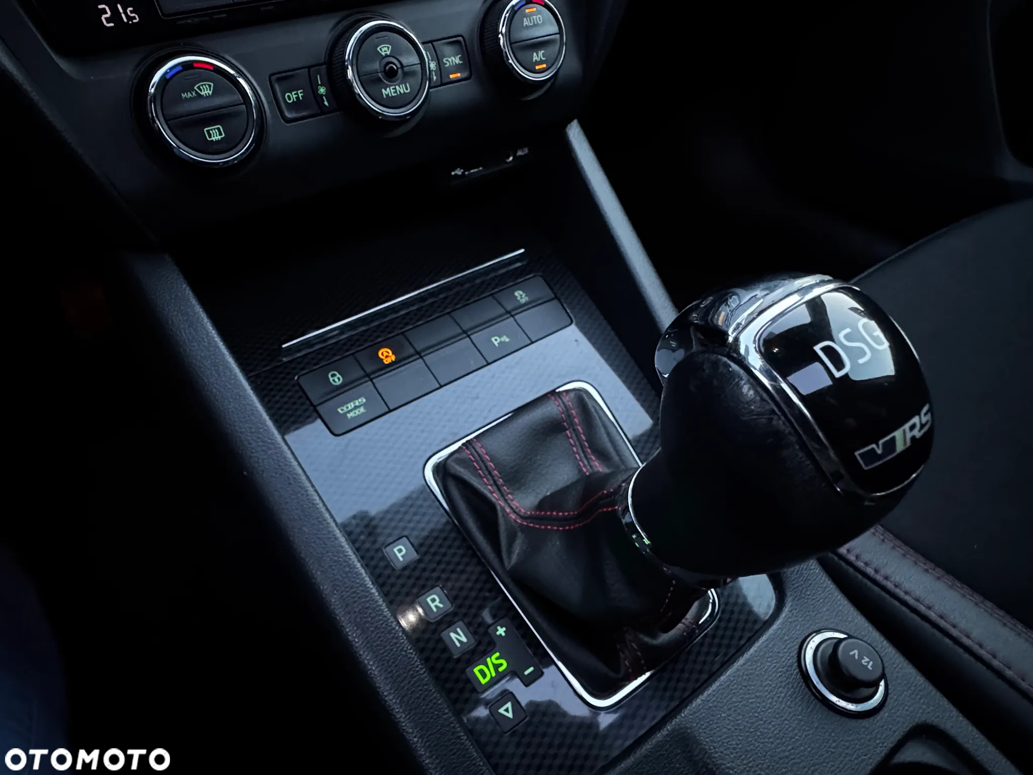 Skoda Octavia 2.0 TDI RS DSG - 26