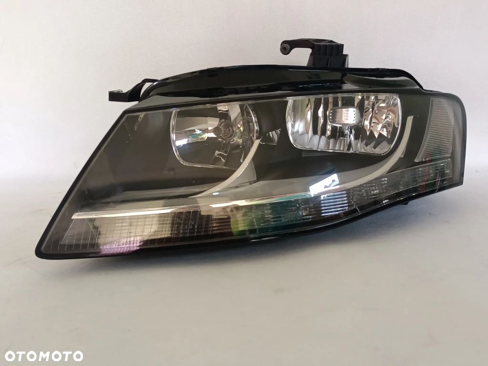 AUDI A4B8 S4 08-11r LAMPA PRZEDNIA LEWA ORYGINAŁ EUROPA