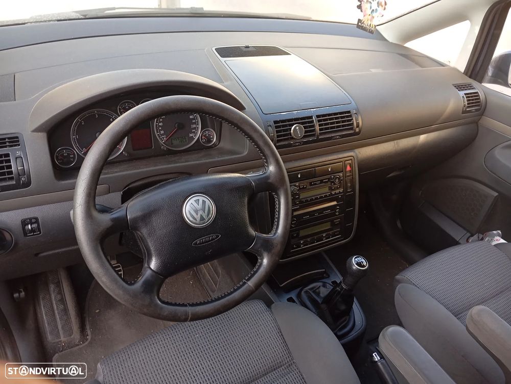 VW Sharan - 6